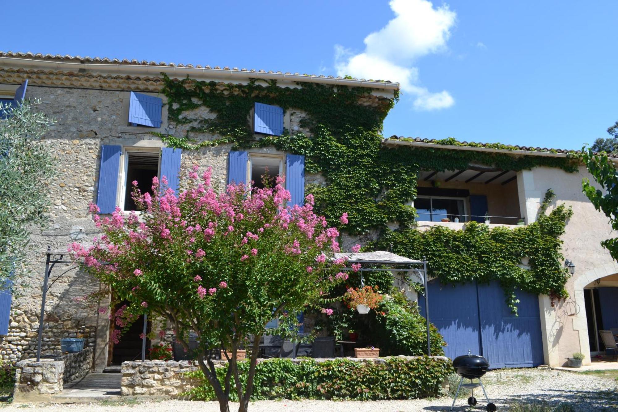 Ferme De Palumiane - Chambres Climatisees Visan Exterior photo